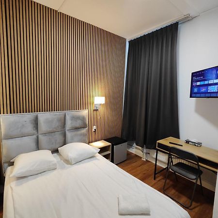 Hotel Holland Lodge Утрехт Екстериор снимка