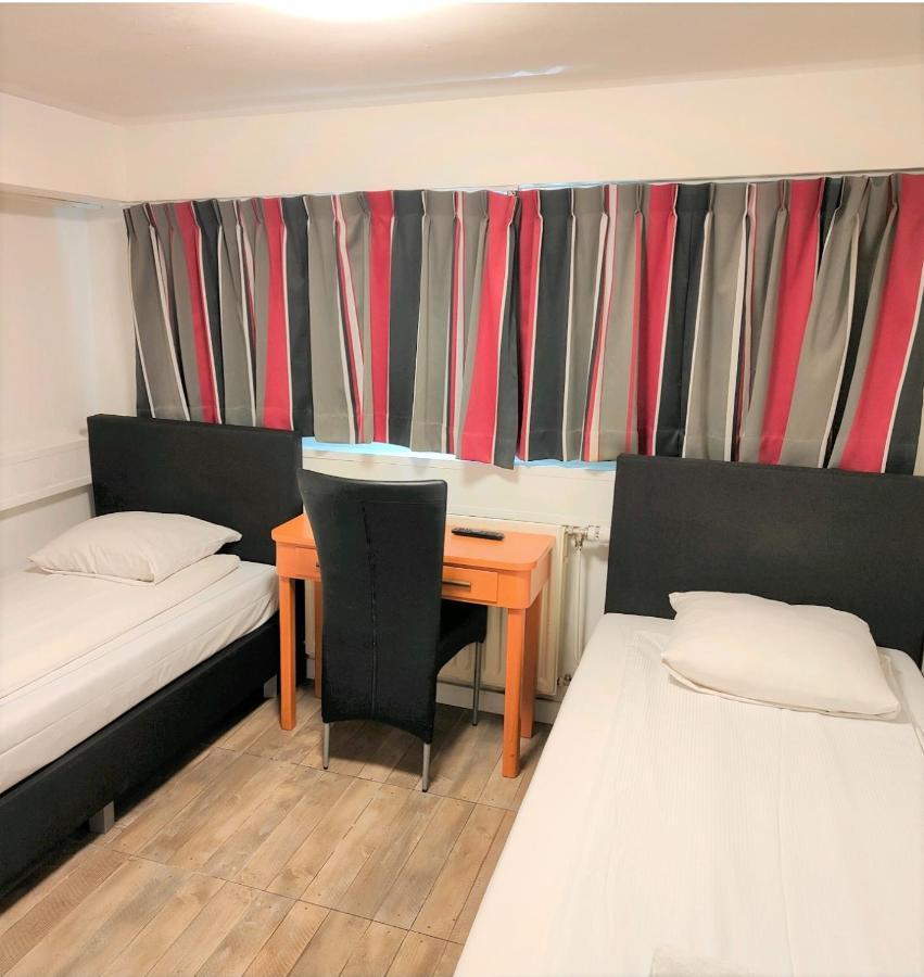 Hotel Holland Lodge Утрехт Екстериор снимка