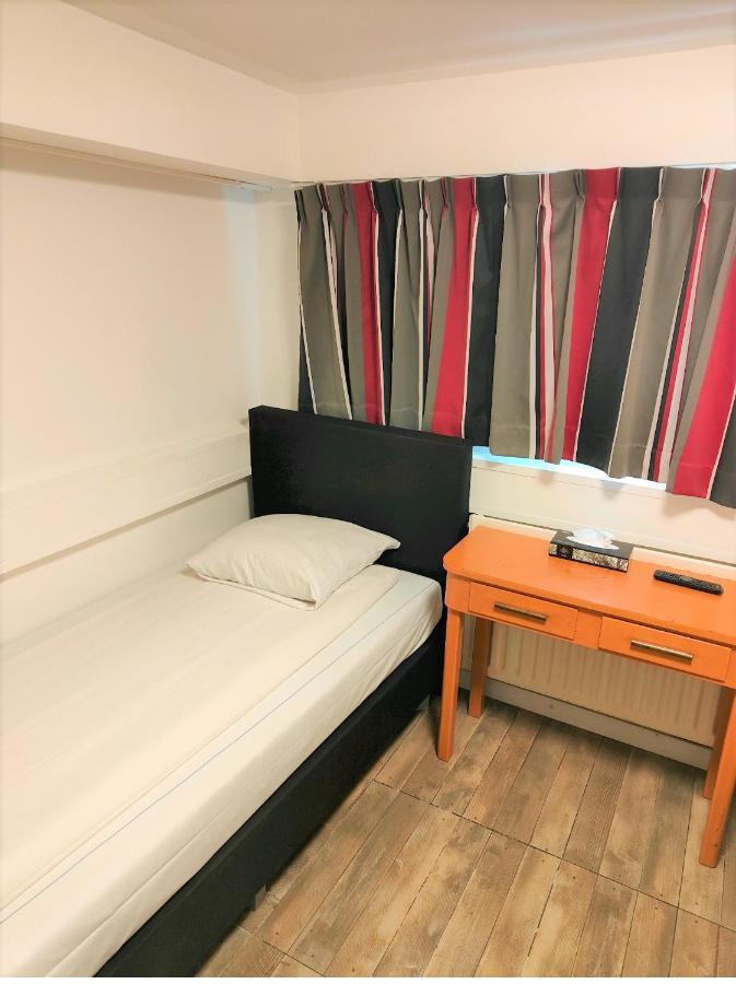 Hotel Holland Lodge Утрехт Екстериор снимка