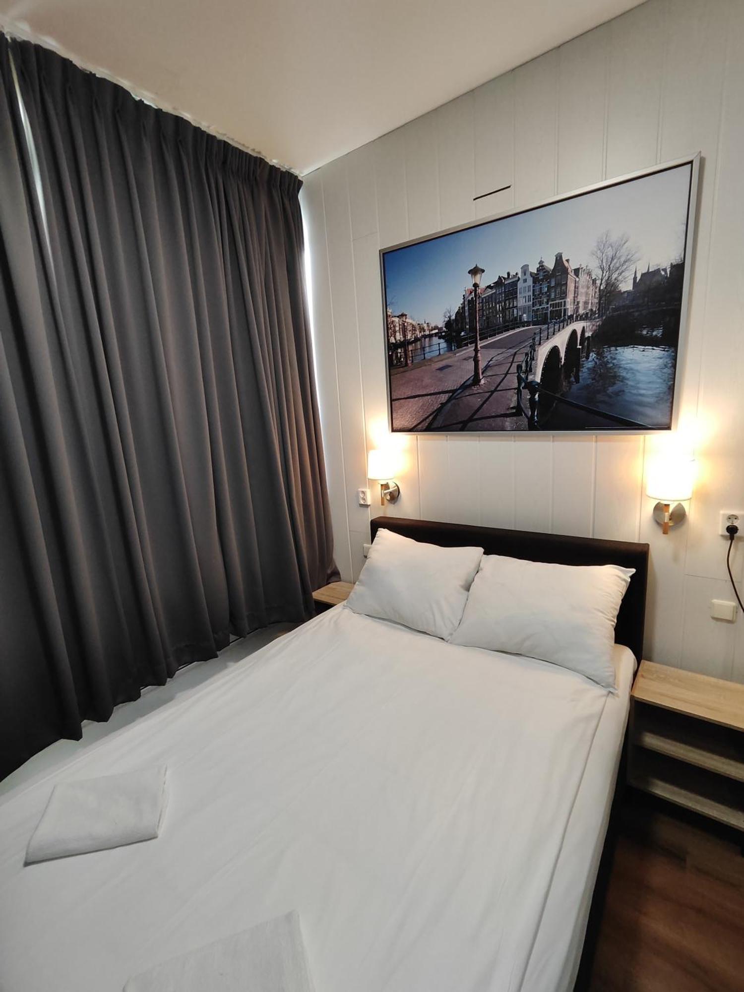 Hotel Holland Lodge Утрехт Екстериор снимка