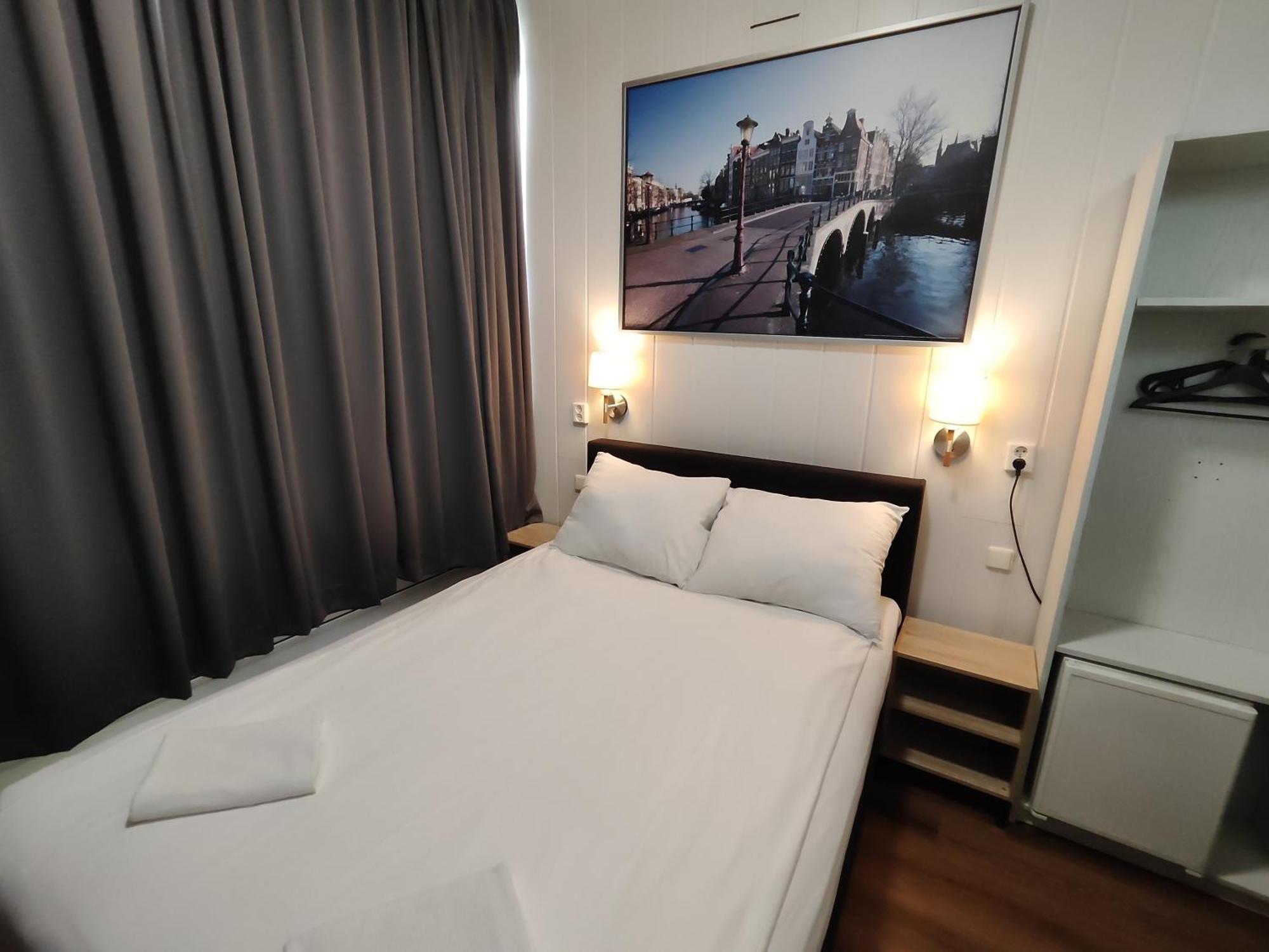 Hotel Holland Lodge Утрехт Екстериор снимка