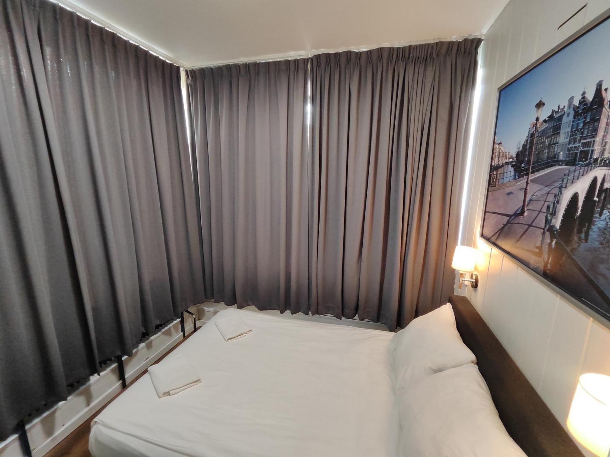 Hotel Holland Lodge Утрехт Екстериор снимка