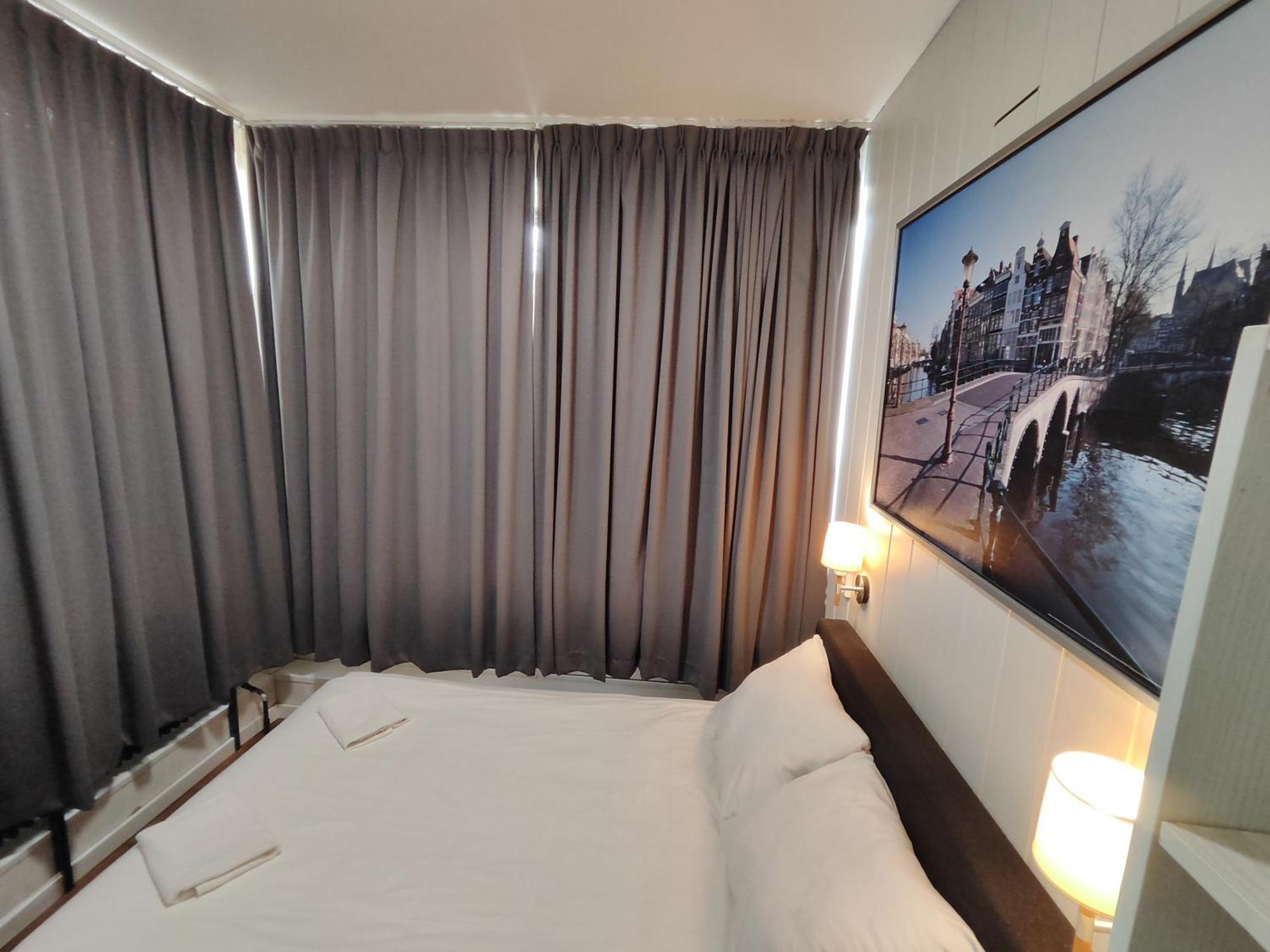 Hotel Holland Lodge Утрехт Екстериор снимка