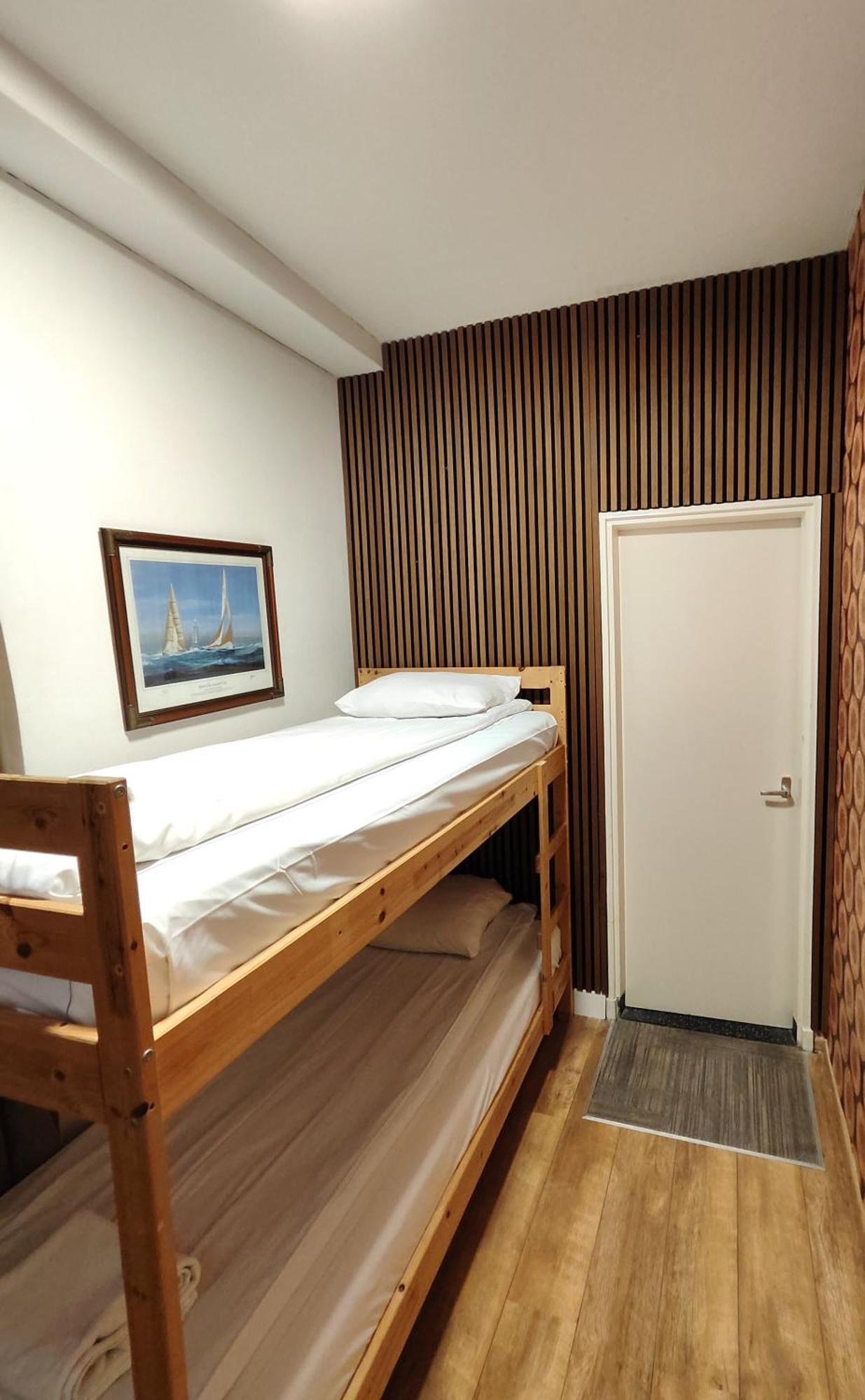 Hotel Holland Lodge Утрехт Екстериор снимка