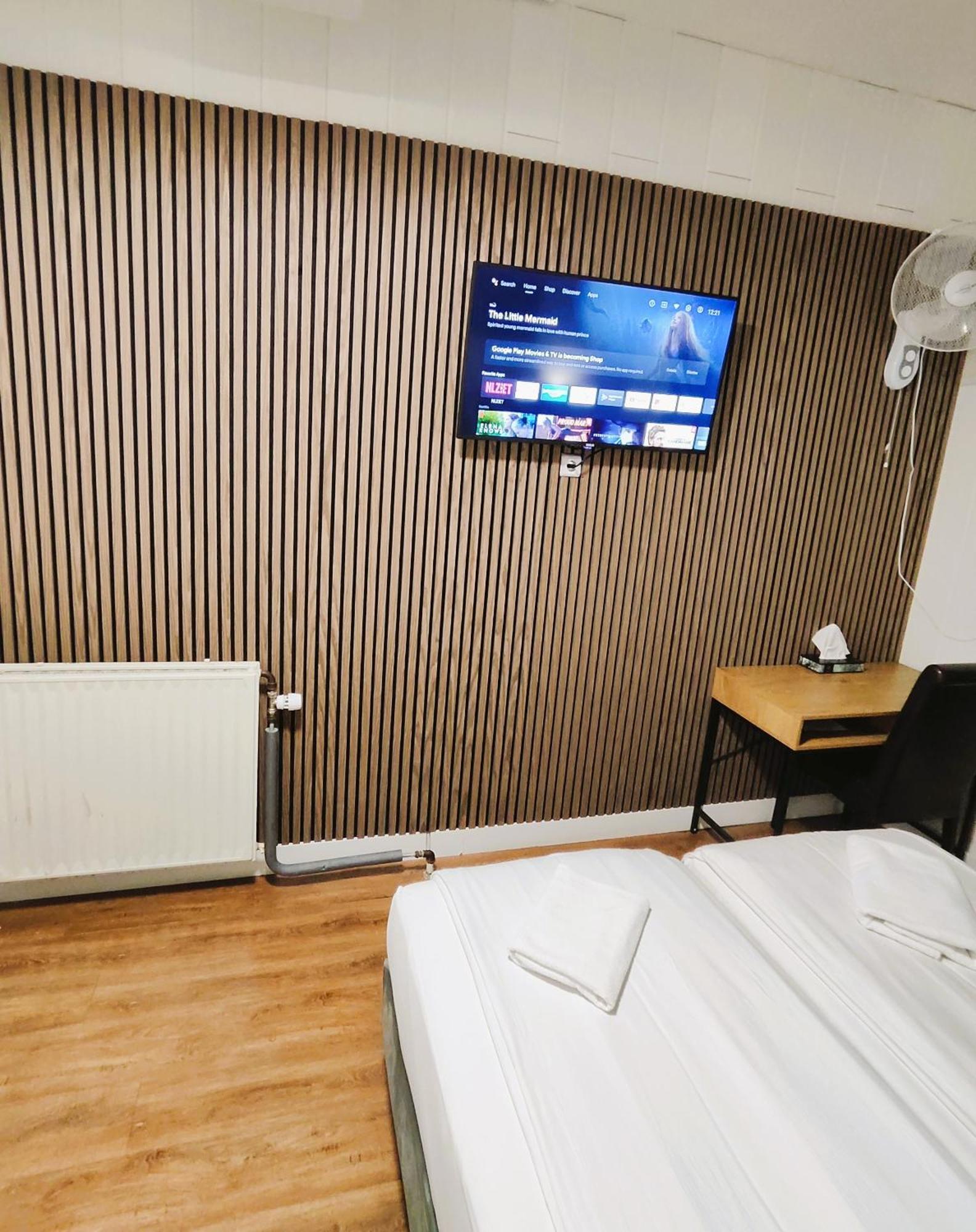 Hotel Holland Lodge Утрехт Екстериор снимка