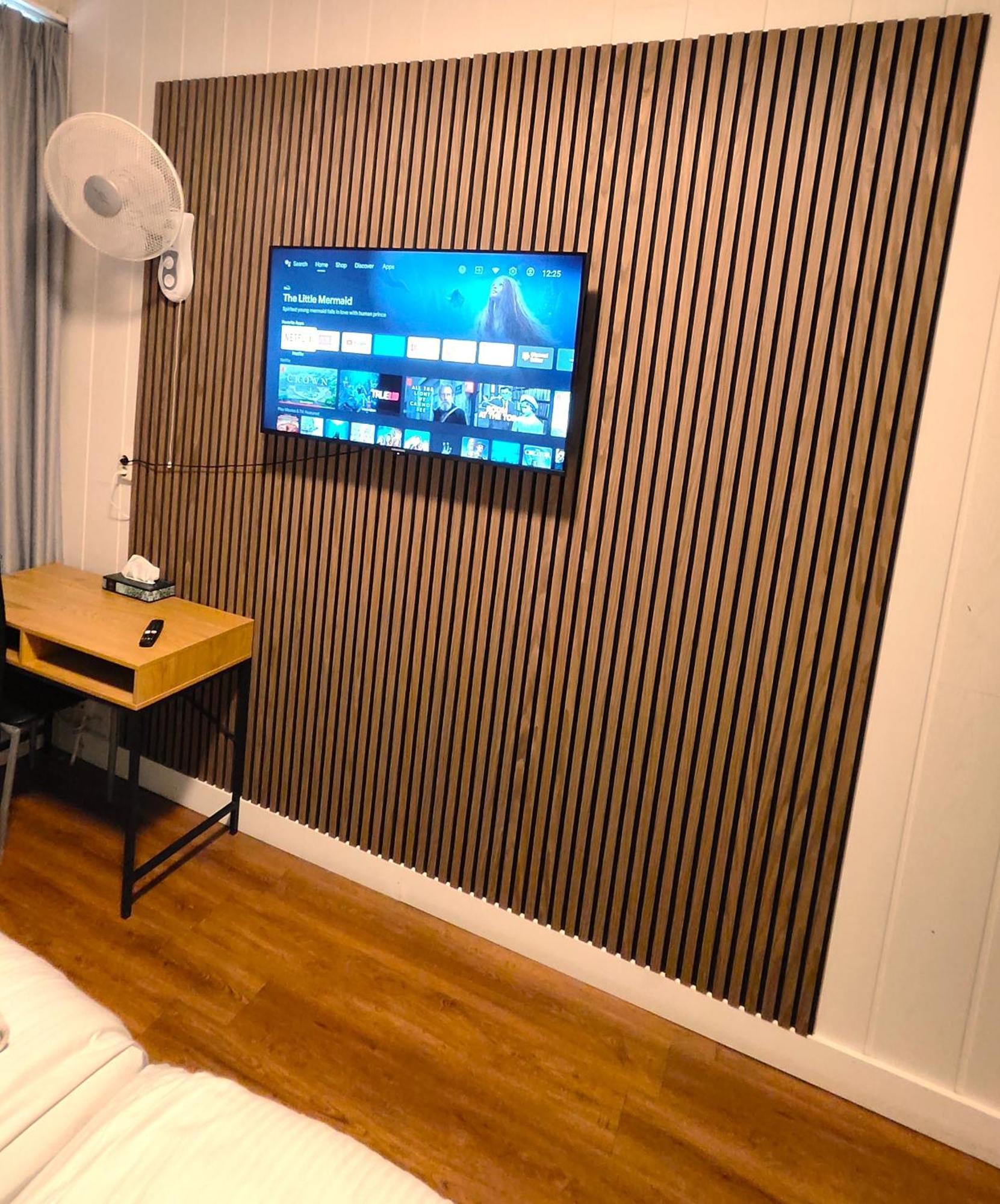 Hotel Holland Lodge Утрехт Екстериор снимка