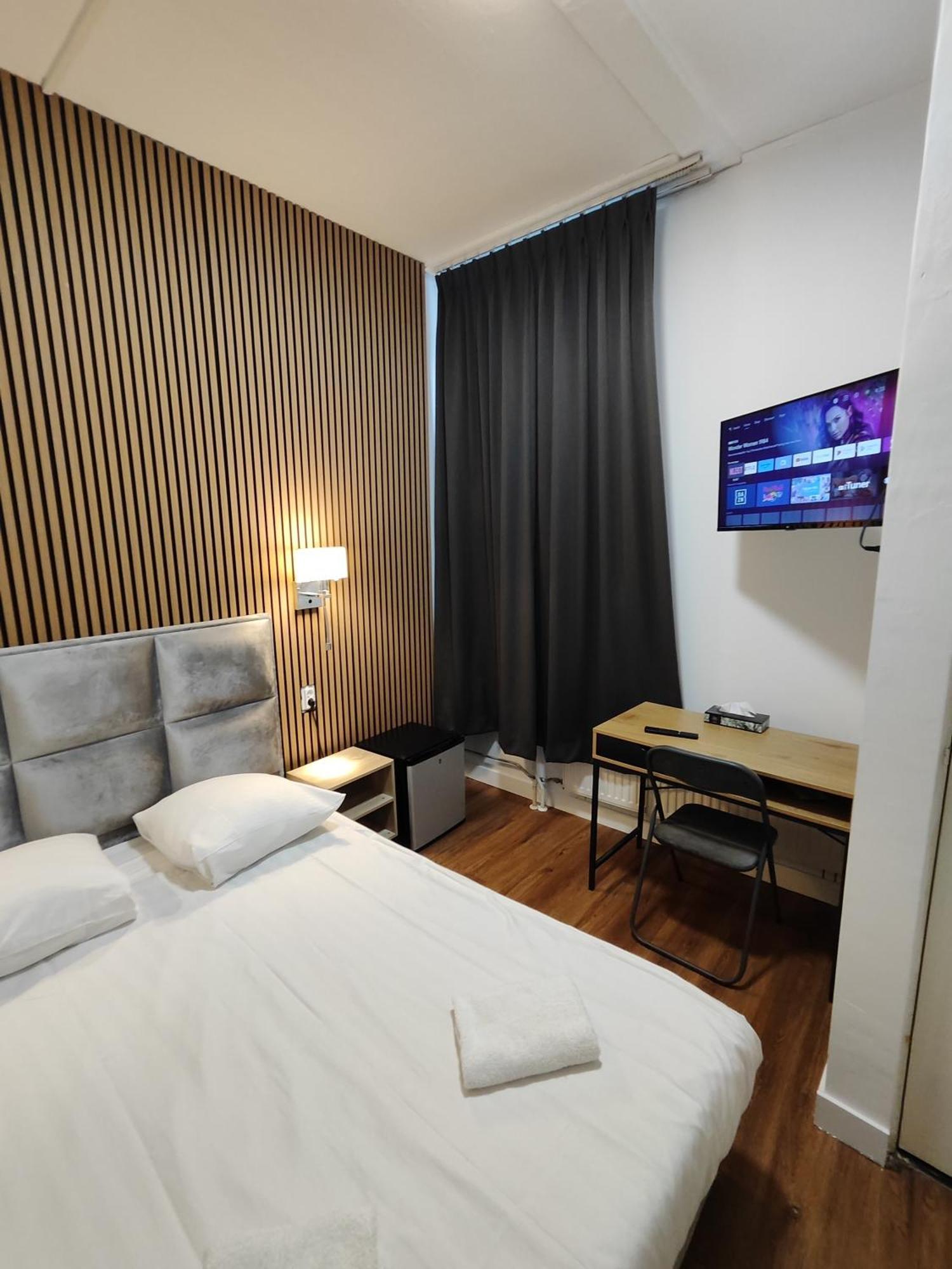 Hotel Holland Lodge Утрехт Екстериор снимка