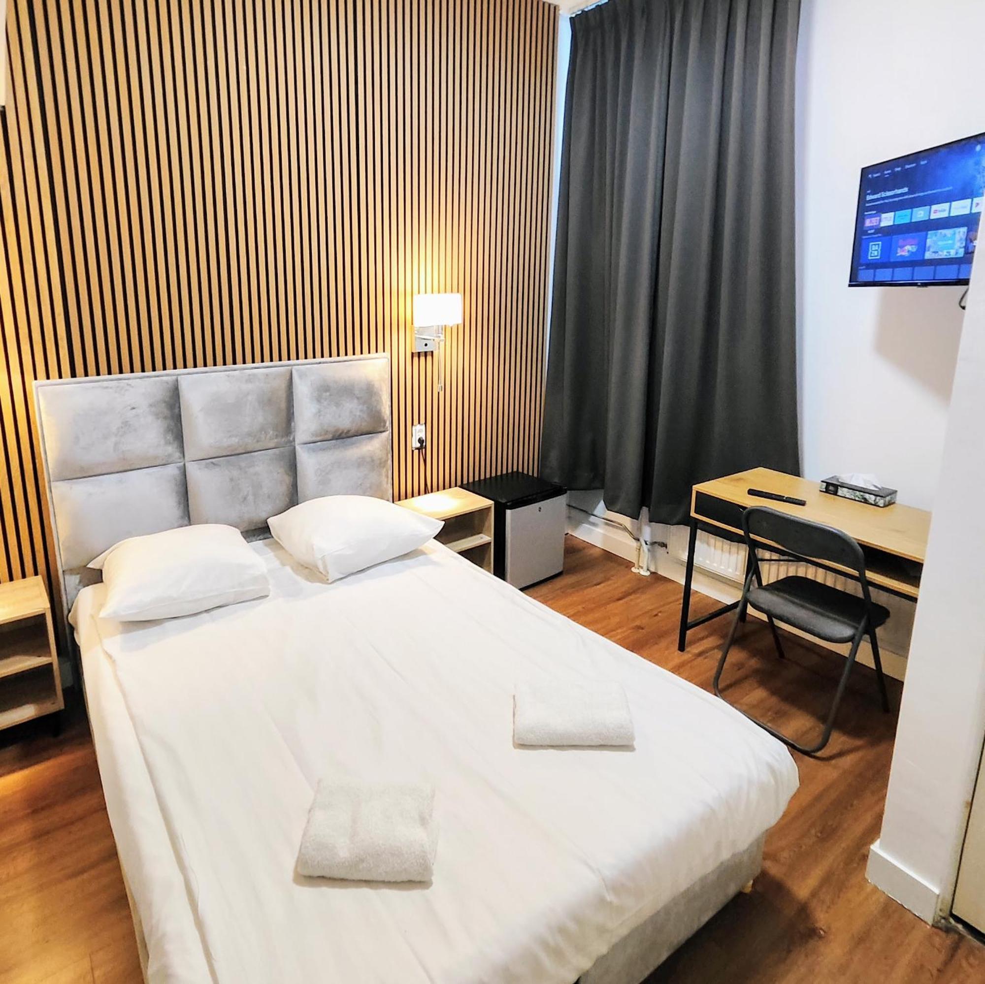 Hotel Holland Lodge Утрехт Екстериор снимка
